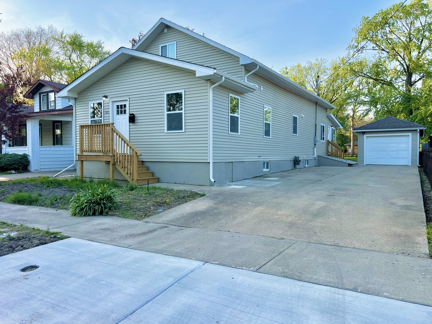 2nd image of 126 Prairie St, Ottawa, IL 61350 | MLS# 12708647