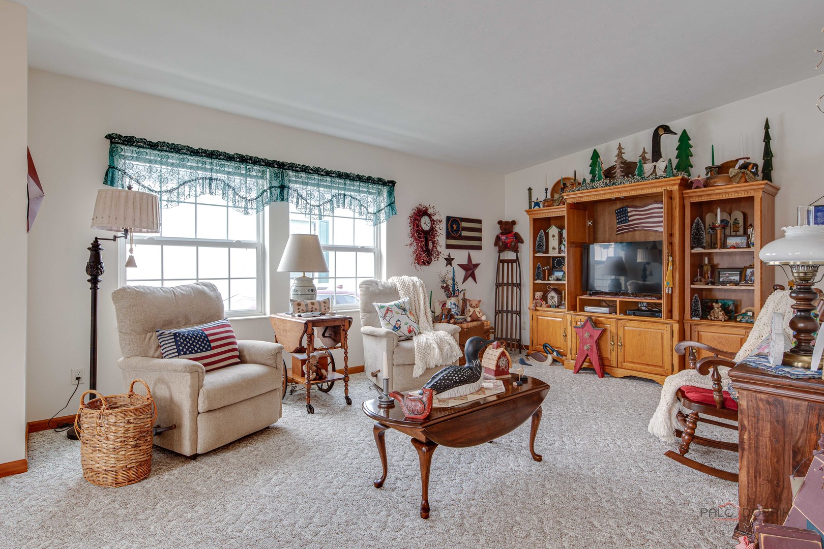 Homes for sale in Crystal Lake, IL | 269 Forestview Dr, Crystal Lake, IL 60014 | MLS# 12708651