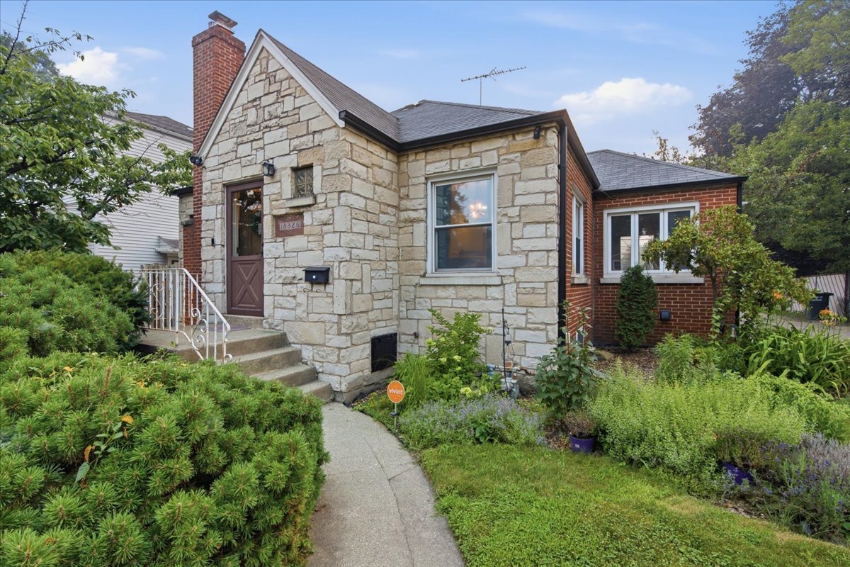 4th image of 18326 Walter St, Lansing, IL 60438 | MLS# 12708653