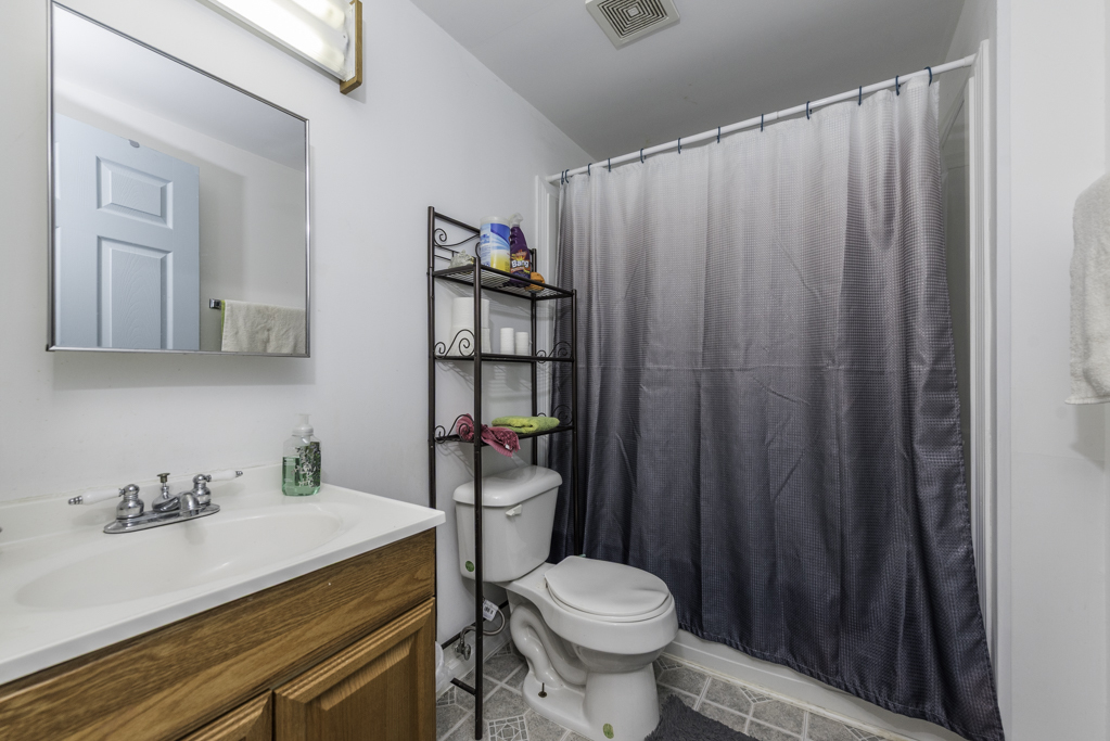 Homes for sale in Beach Park, IL | 39689 Lynsee Ct, Beach Park, IL 60083 | MLS# 12708779