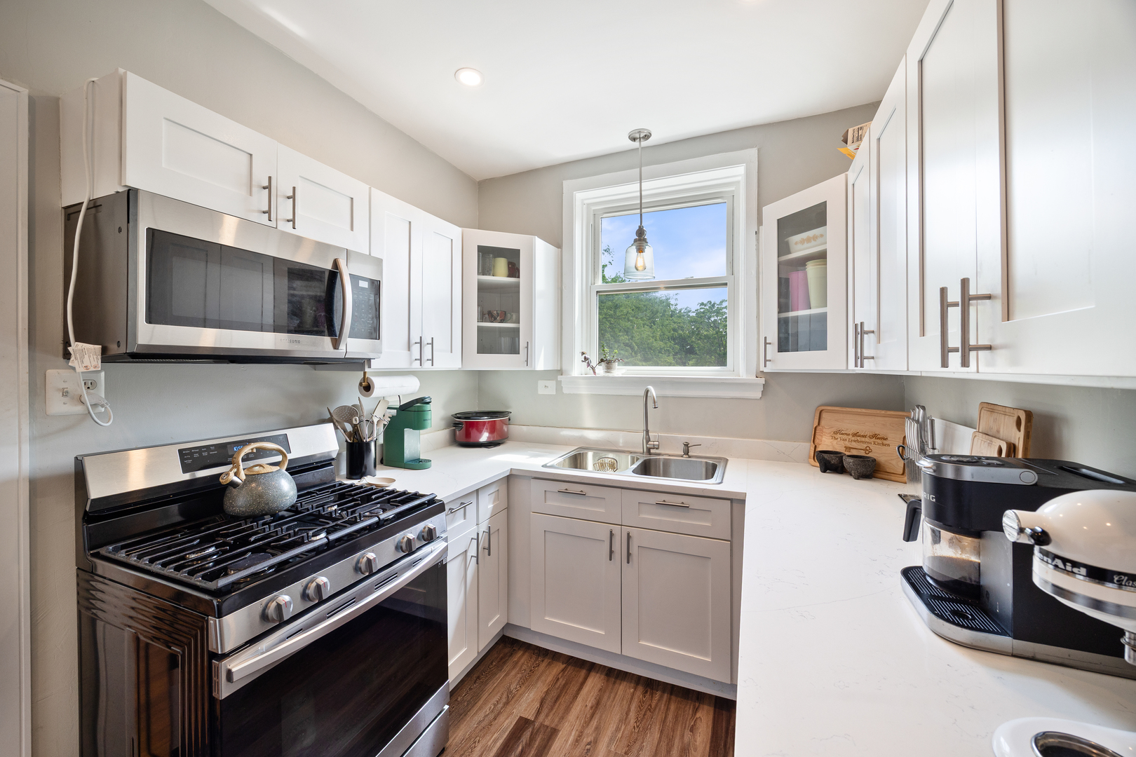 Homes for sale in Oak Park, IL | 338 S East Ave #3N, Oak Park, IL 60302 | MLS# 12708814