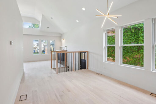 5th image of 7930 S Kenwood Ave, Chicago, IL 60619 | MLS# 12708927