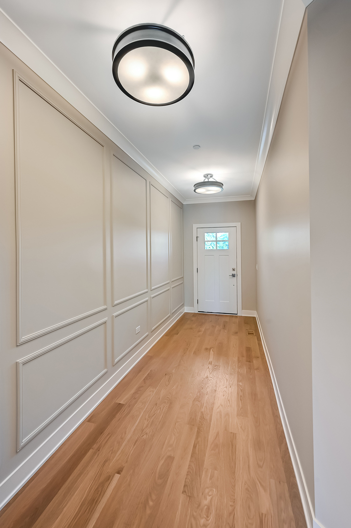 4th image of 141 Harding Ct, Glen Ellyn, IL 60137 | MLS# 12708964