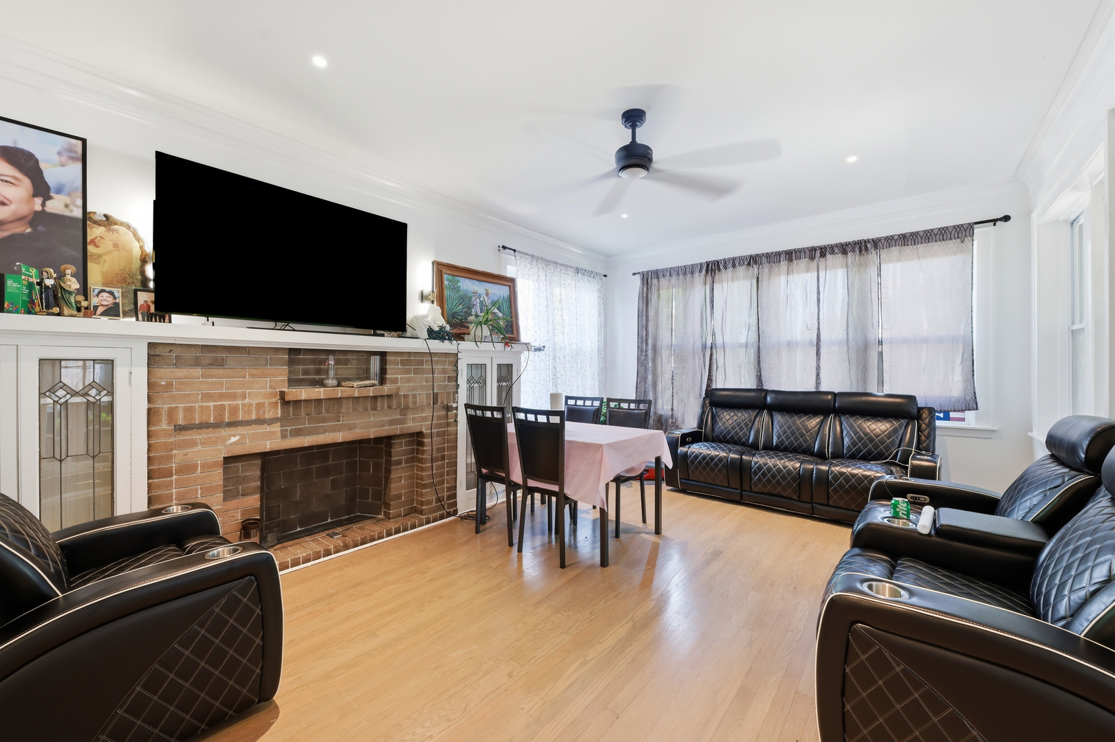 5th image of 6600 S Washtenaw Ave, Chicago, IL 60629 | MLS# 12709004