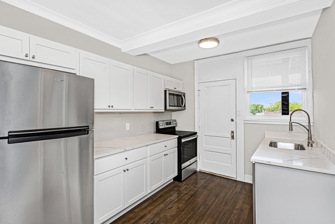 4th image of 5004 W Newport Ave #3E, Chicago, IL 60641 | MLS# 12709007