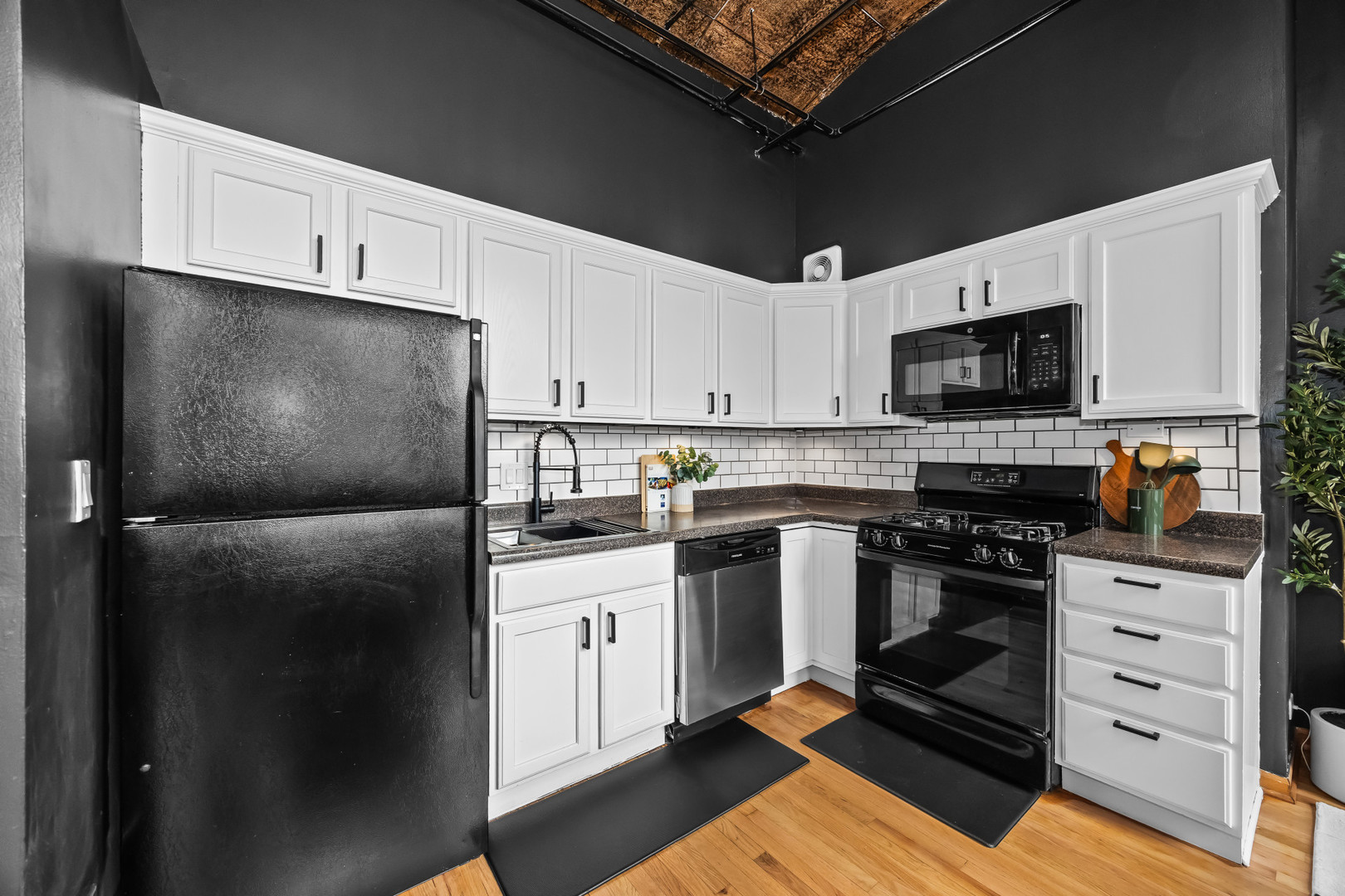 3rd image of 633 S Plymouth Ct #301, Chicago, IL 60605 | MLS# 12709051