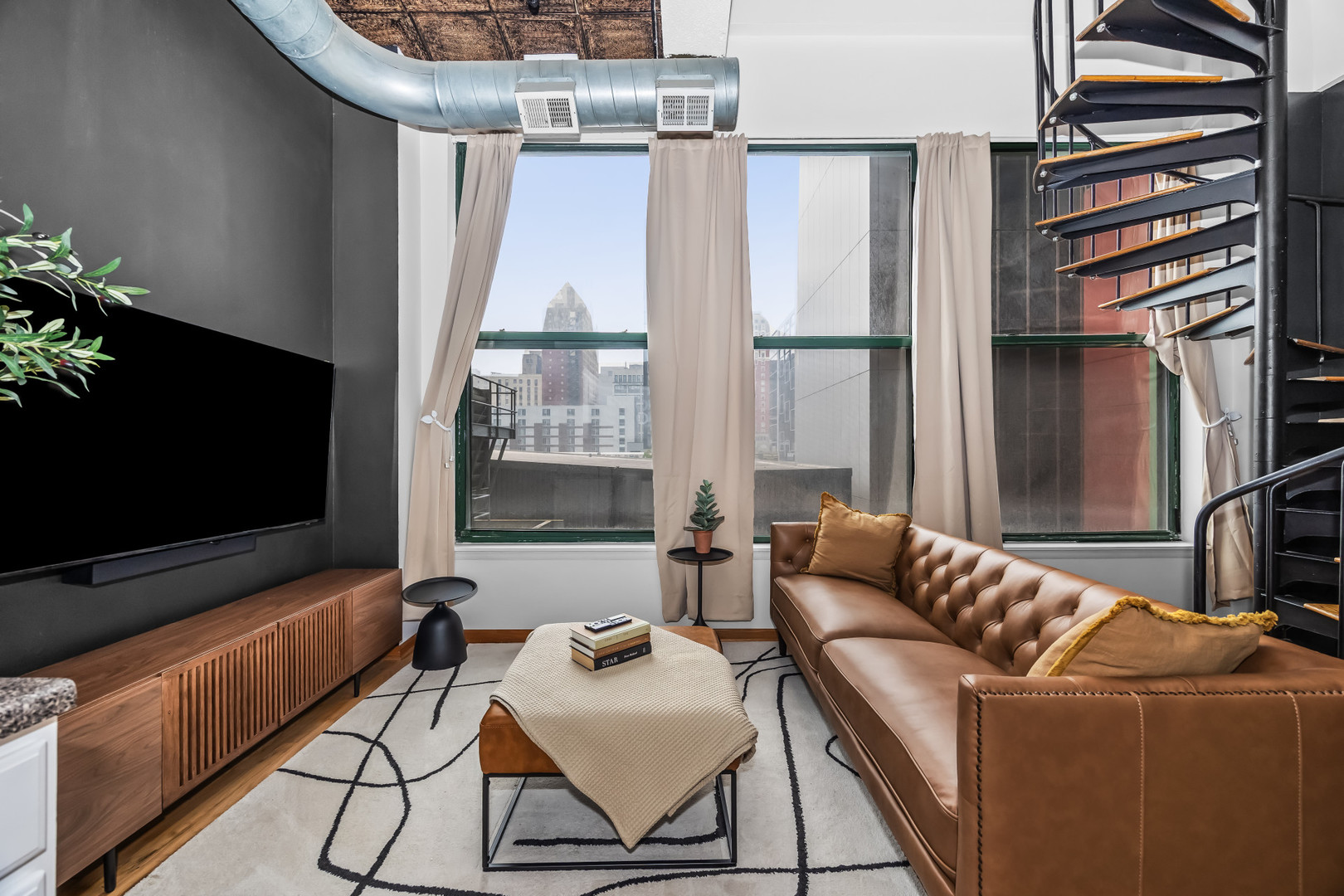 2nd image of 633 S Plymouth Ct #301, Chicago, IL 60605 | MLS# 12709051