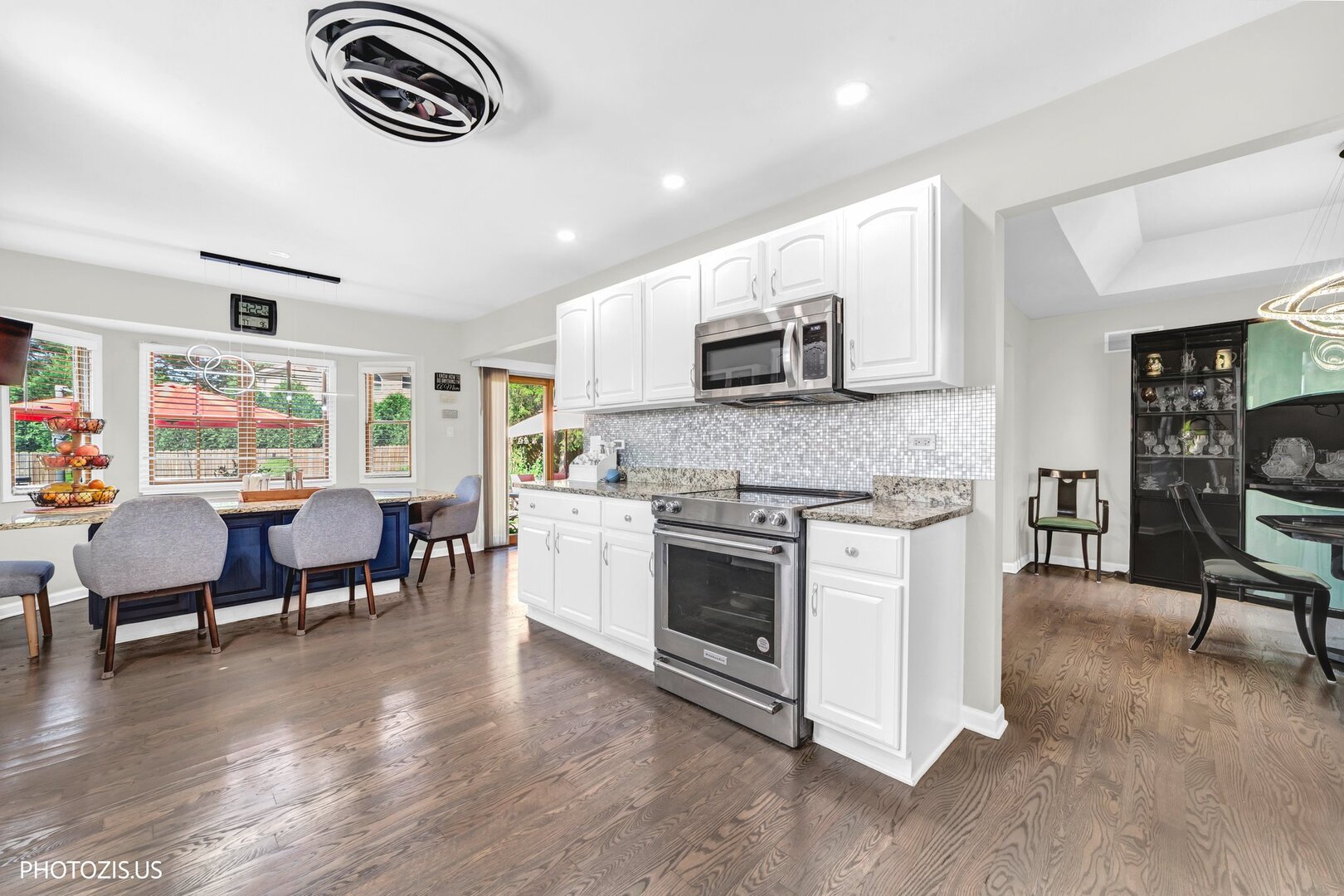 5th image of 2913 Vimy Ridge Dr, Joliet, IL 60435 | MLS# 12709093