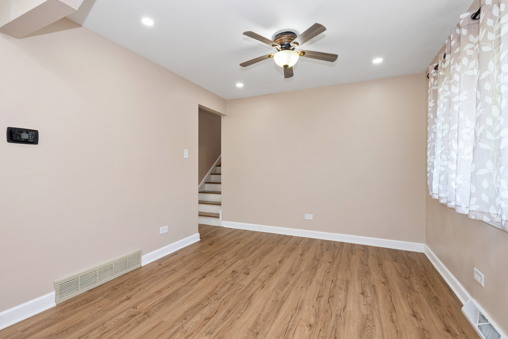 5th image of 16725 Oleander Ave, Tinley Park, IL 60477 | MLS# 12709112