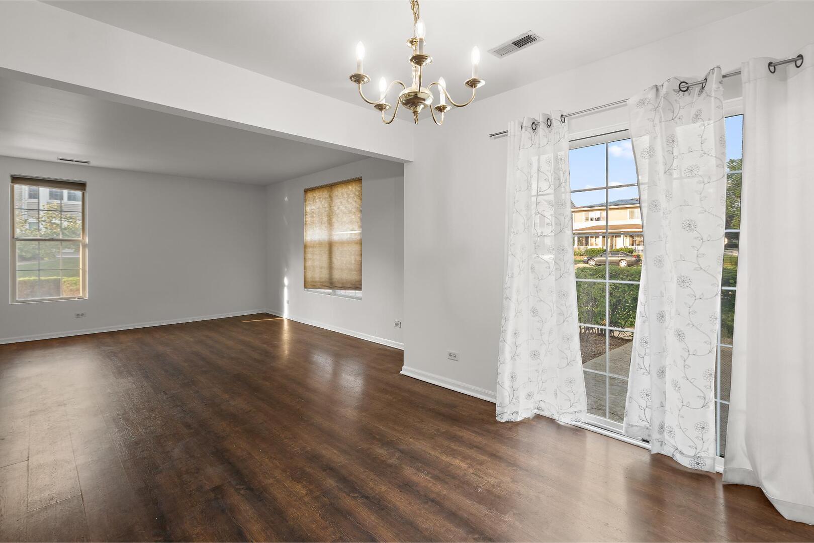 5th image of 1651 Linden Park Ln #0, Aurora, IL 60504 | MLS# 12709128