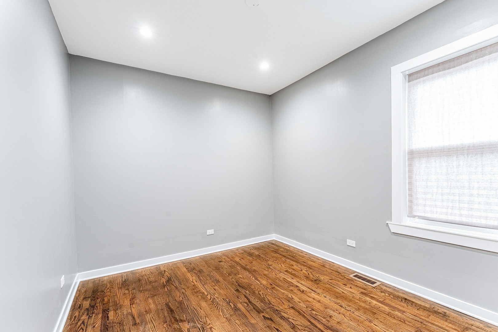 2nd image of 12238 S Yale Ave, Chicago, IL 60628 | MLS# 12709140
