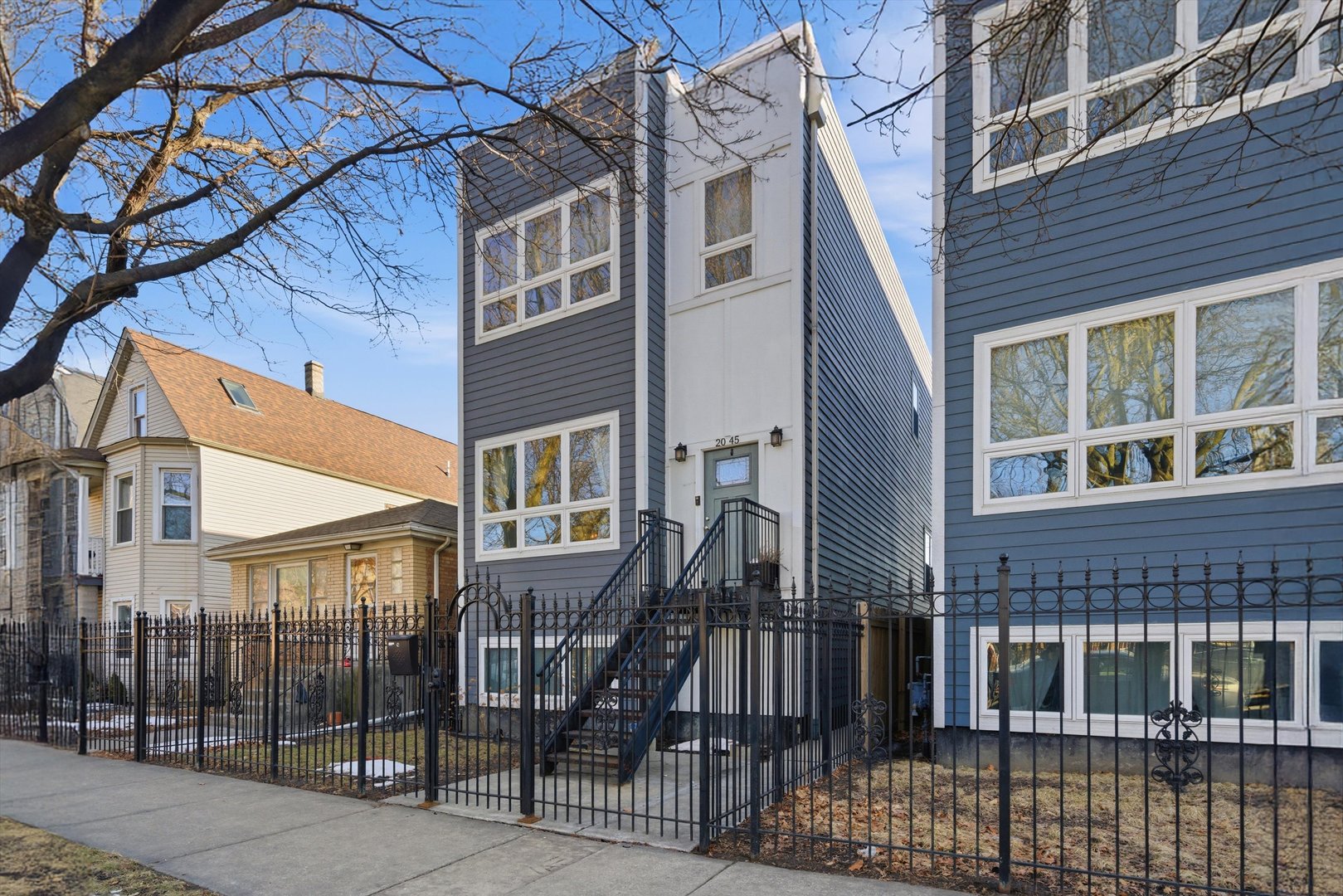 3rd image of 2045 N La Crosse Ave, Chicago, IL 60639 | MLS# 12709152