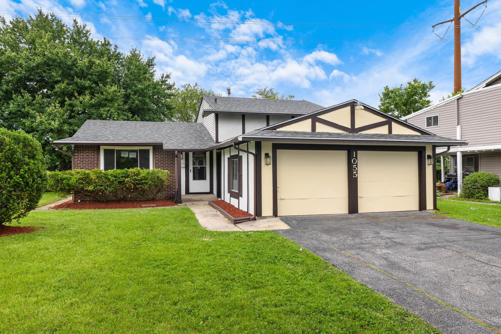 1st image of 1055 Samson Dr, University Park, IL 60484 | MLS# 12709182