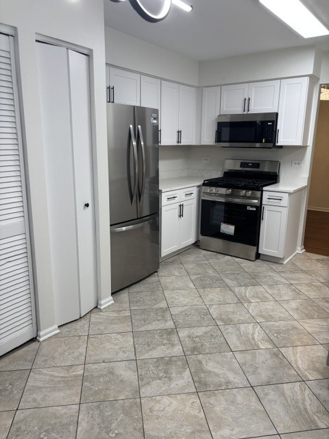 5th image of 2420 Sisters Ct, Naperville, IL 60564 | MLS# 12709184