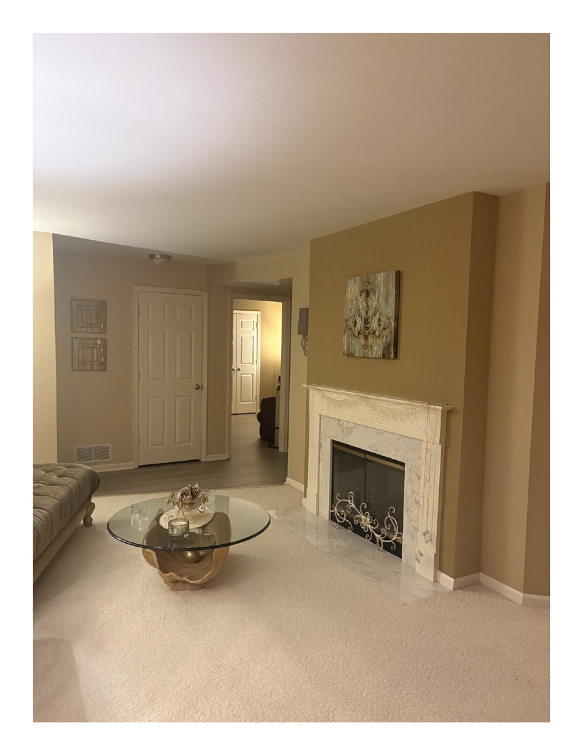 4th image of 1249 Oak Hill Rd #CONDO, Lake Barrington, IL 60010 | MLS# 12709273