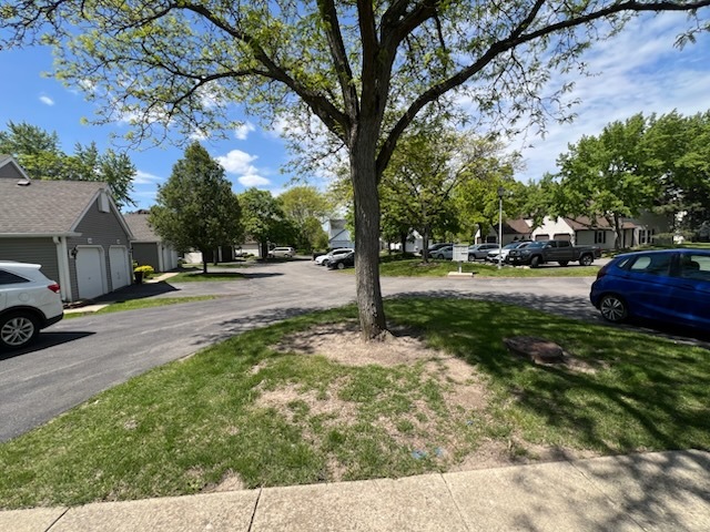 3rd image of 2637 Oakshire Ct, Aurora, IL 60502 | MLS# 12709327