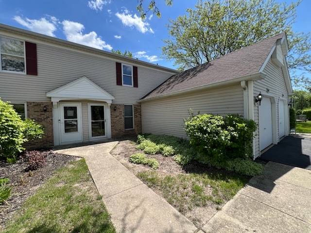 2nd image of 2637 Oakshire Ct, Aurora, IL 60502 | MLS# 12709327