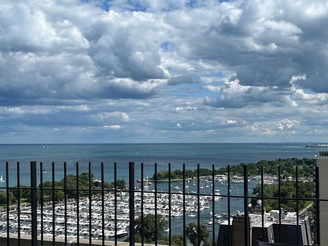 27th image of 3550 N Lake Shore Dr #1714, Chicago, IL 60657 | MLS# 12709347