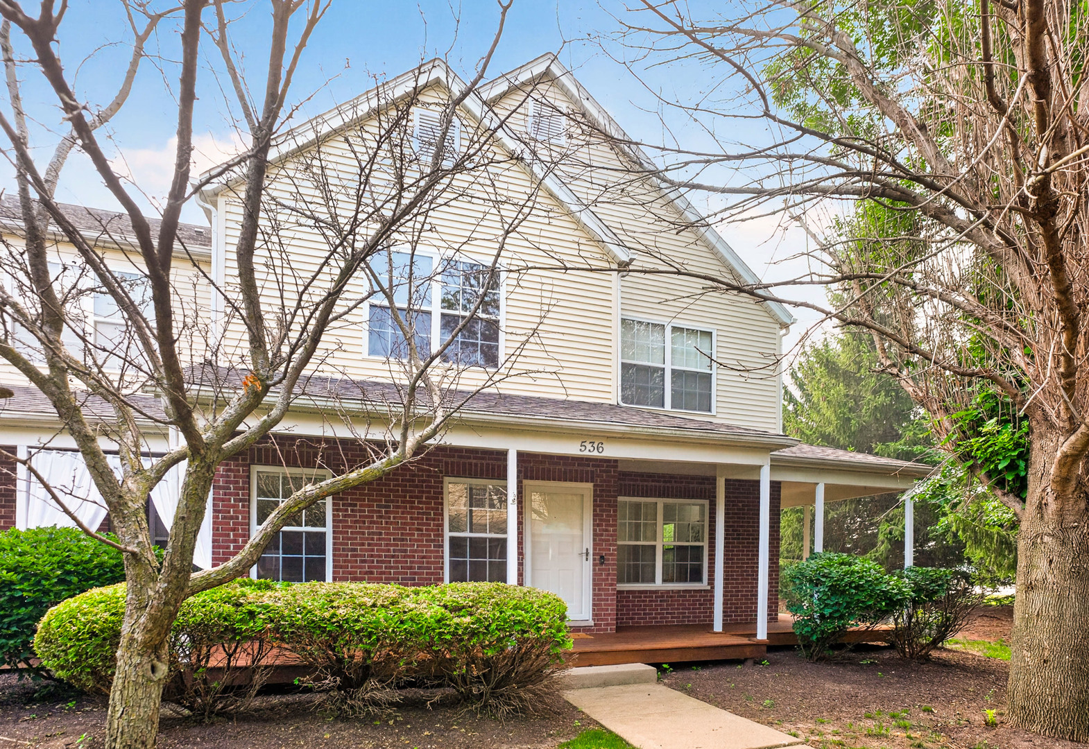 Homes for sale in Sycamore, IL | 536 Clayton Cir, Sycamore, IL 60178