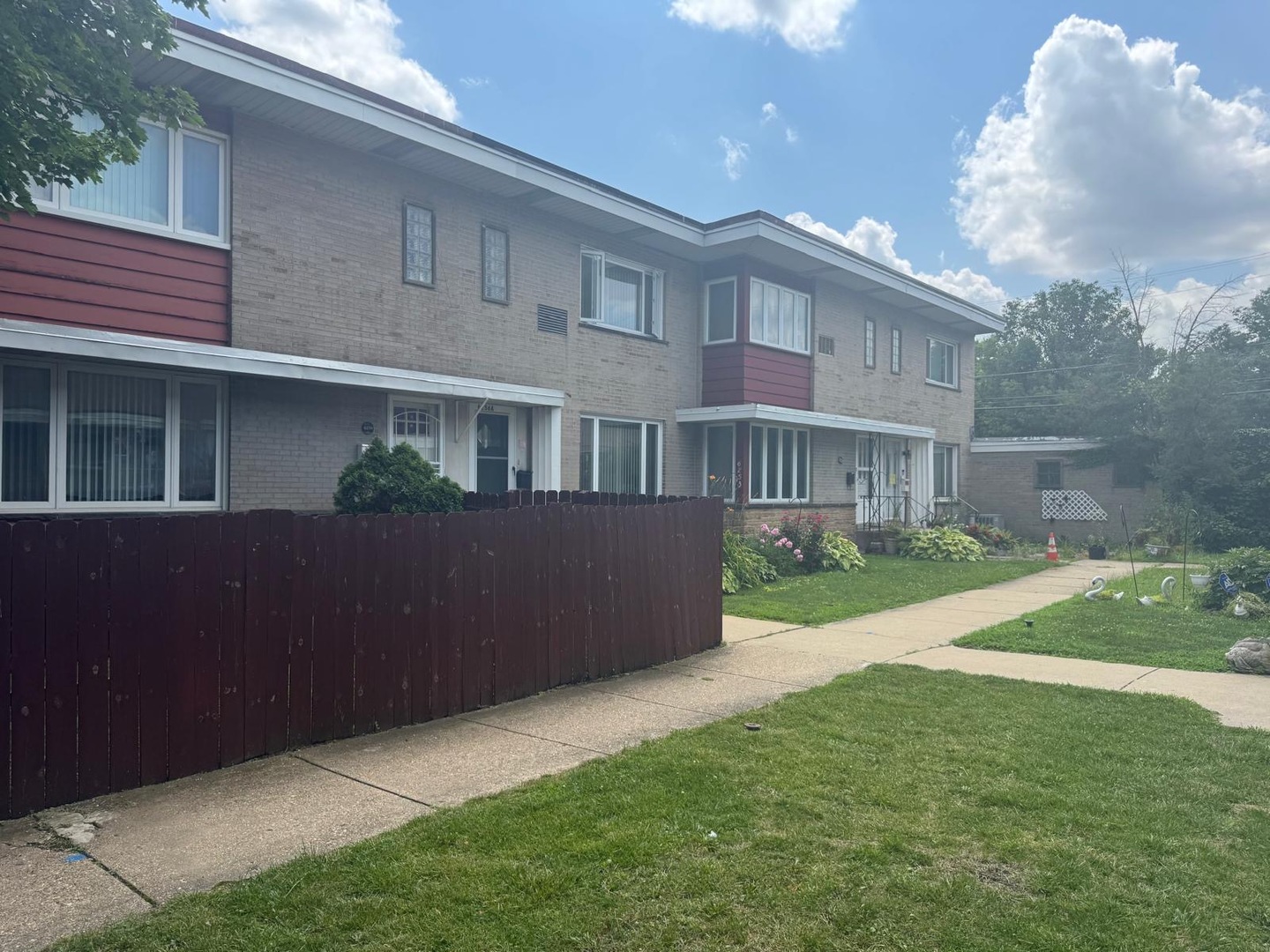 3rd image of 6256 N Cicero Ave #A, Chicago, IL 60646 | MLS# 12709378