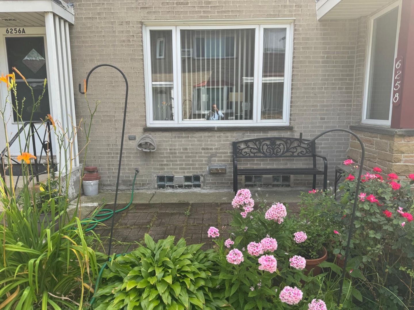 2nd image of 6256 N Cicero Ave #A, Chicago, IL 60646 | MLS# 12709378