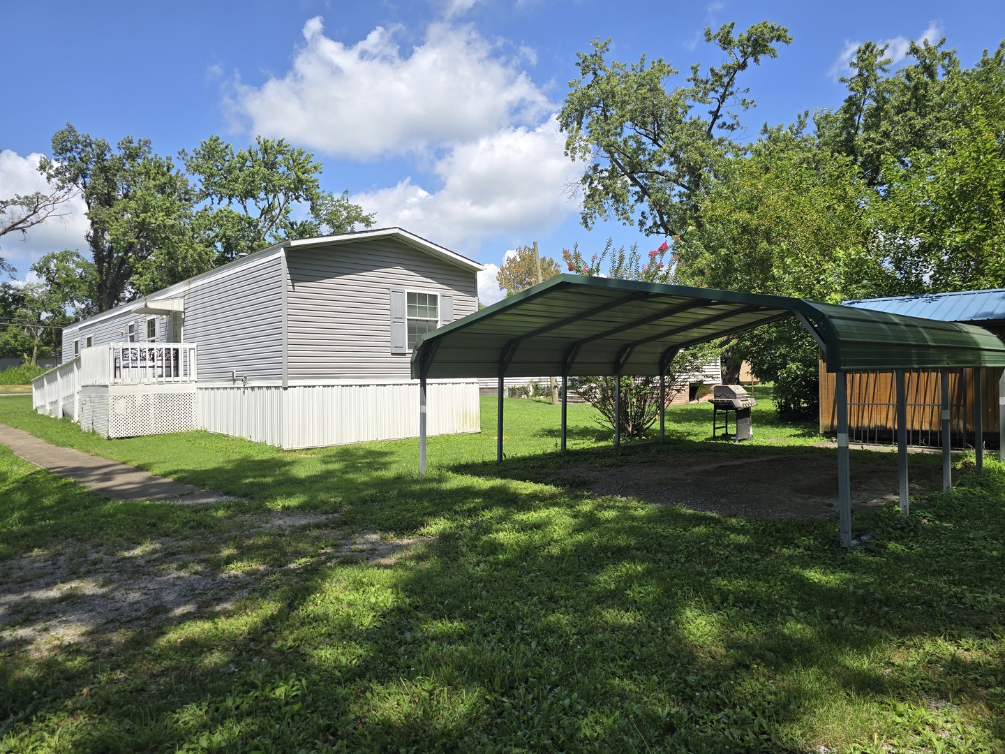 3rd image of 1500 Reed St, Eldorado, IL 62930 | MLS# 12709379