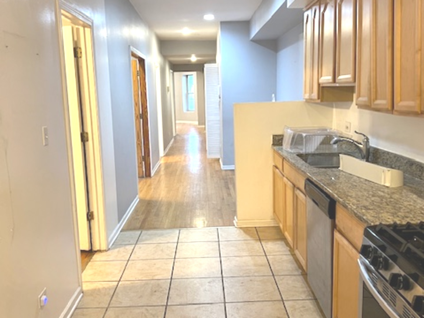 3rd image of 6945 S Dorchester Ave #2S, Chicago, IL 60637 | MLS# 12709388