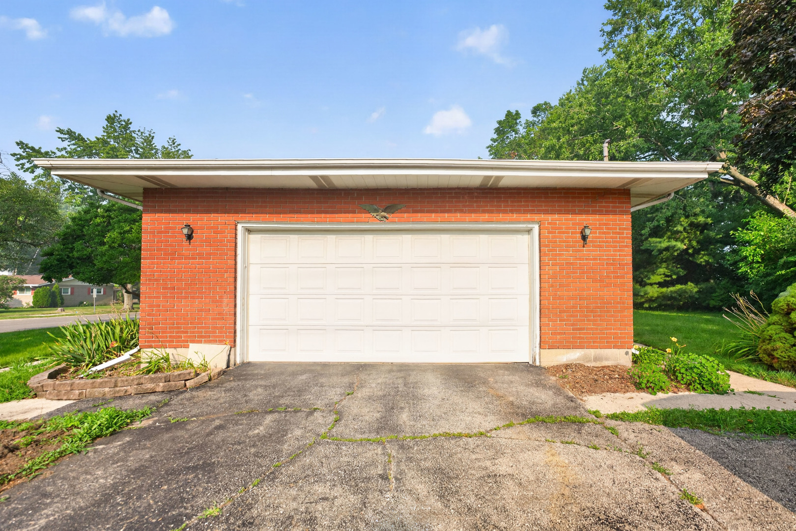 Homes for sale in De Kalb, IL | 1111 Loren Dr, De Kalb, IL 60115 | MLS# 12709393