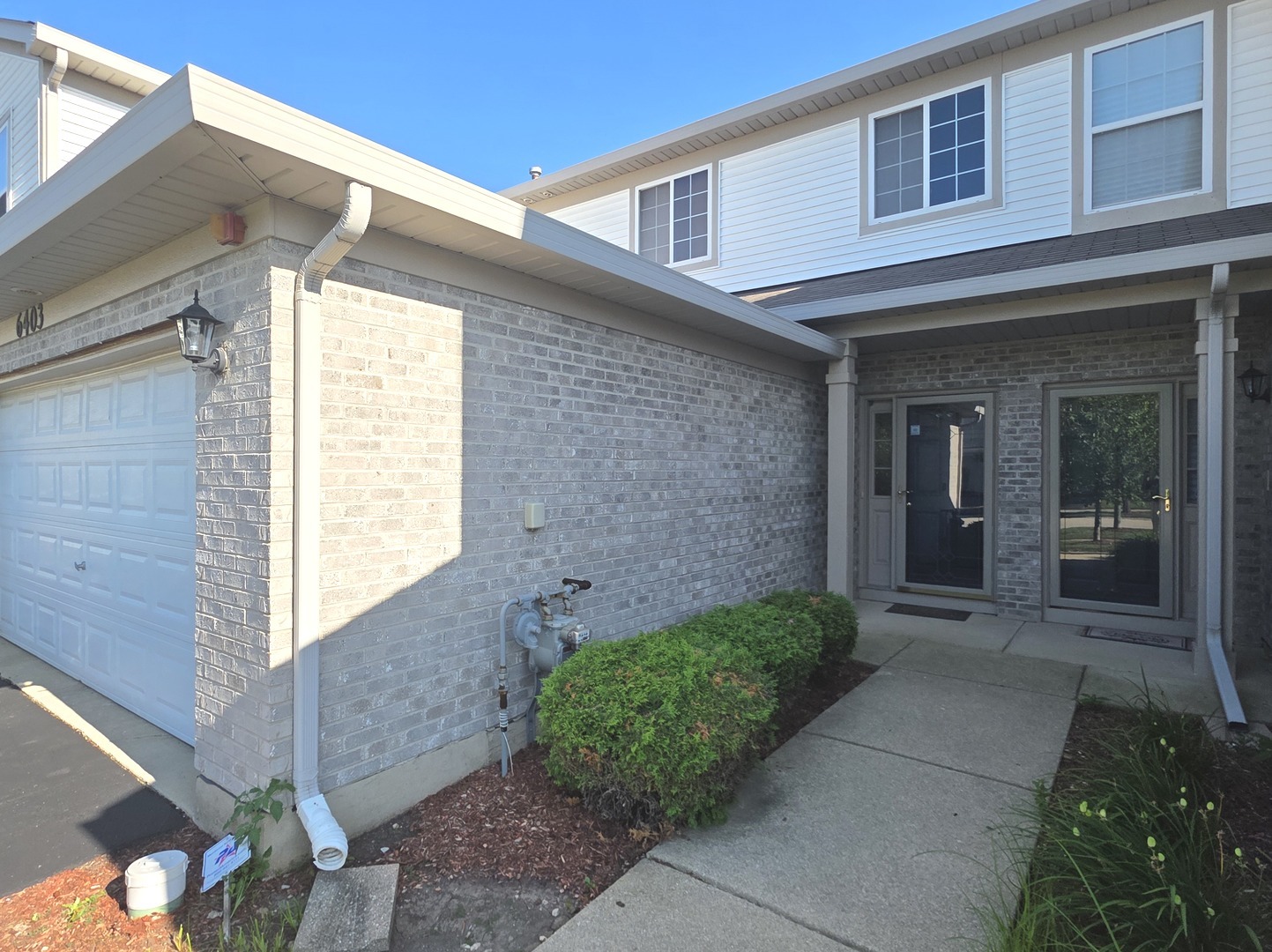 1st image of 6403 Blue Sky Ln, Matteson, IL 60443 | MLS# 12709406