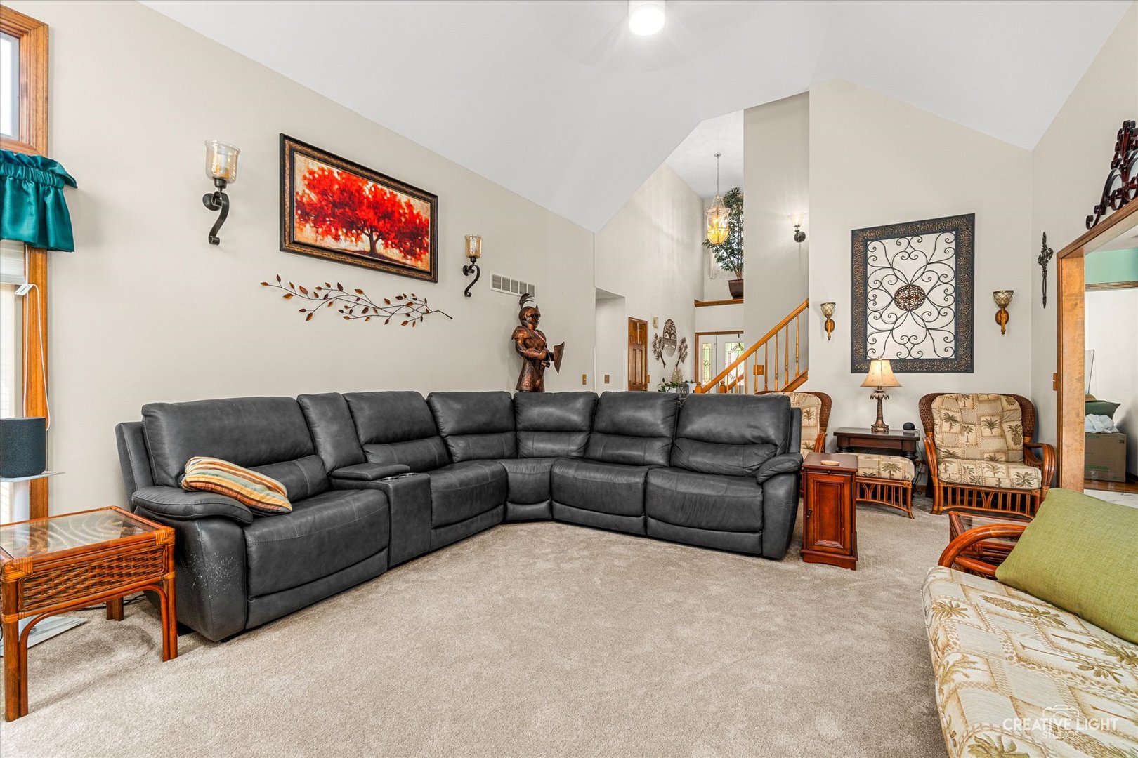 5th image of 413 Windsor Dr, Oswego, IL 60543 | MLS# 12709411