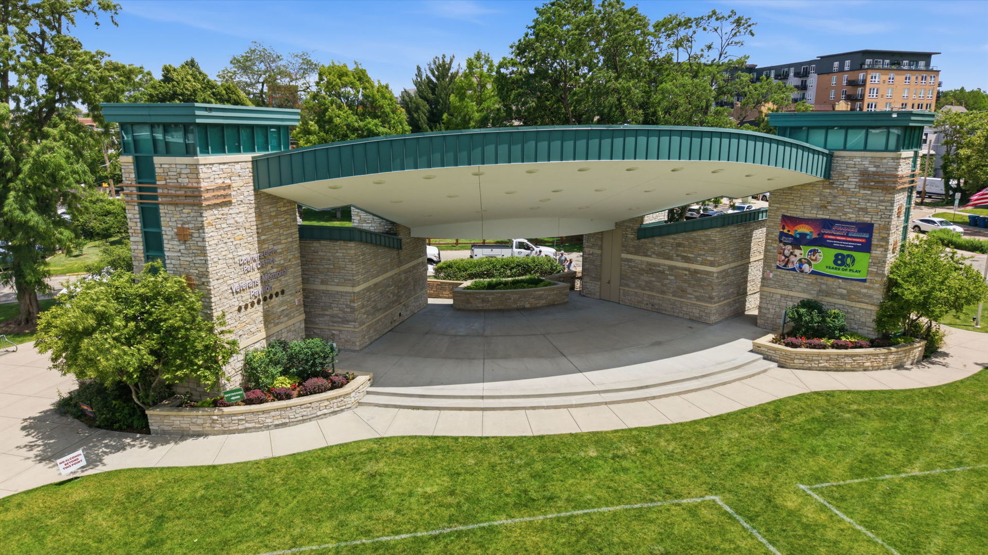 Homes for sale in Downers Grove, IL | 2100 59th St, Downers Grove, IL 60516 | MLS# 12709440