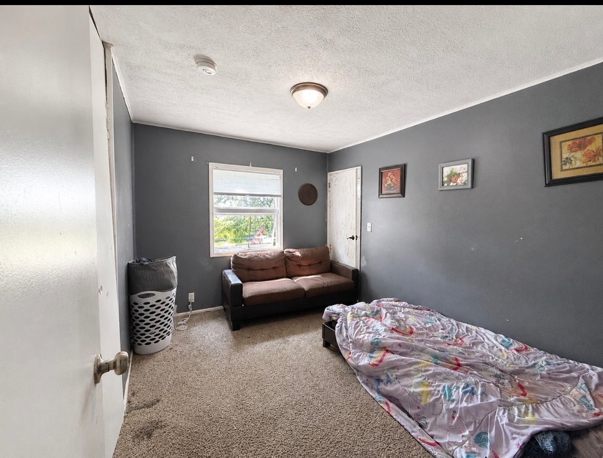 3rd image of 205 Caddy Ave, Carpentersville, IL 60110 | MLS# 12709475