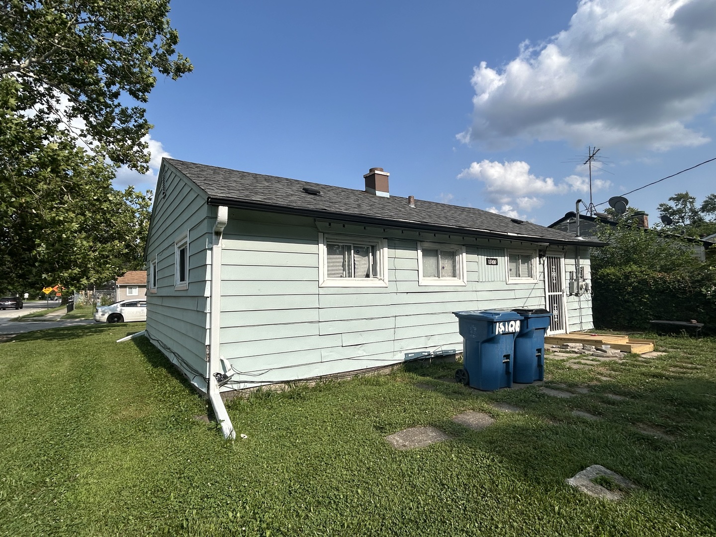 2nd image of 15100 Honore Ave, Harvey, IL 60426 | MLS# 12709573