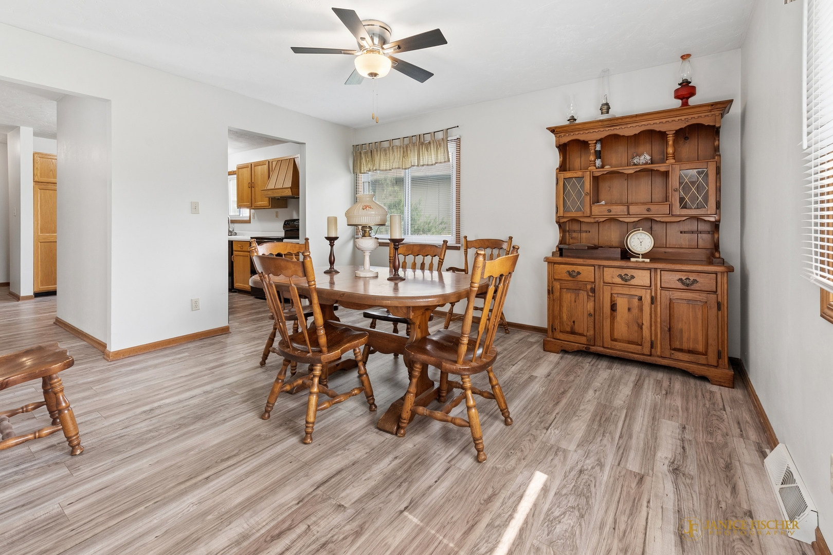 Homes for sale in Poplar Grove, IL | 106 Sequoyah Ct Sw, Poplar Grove, IL 61065 | MLS# 12709611