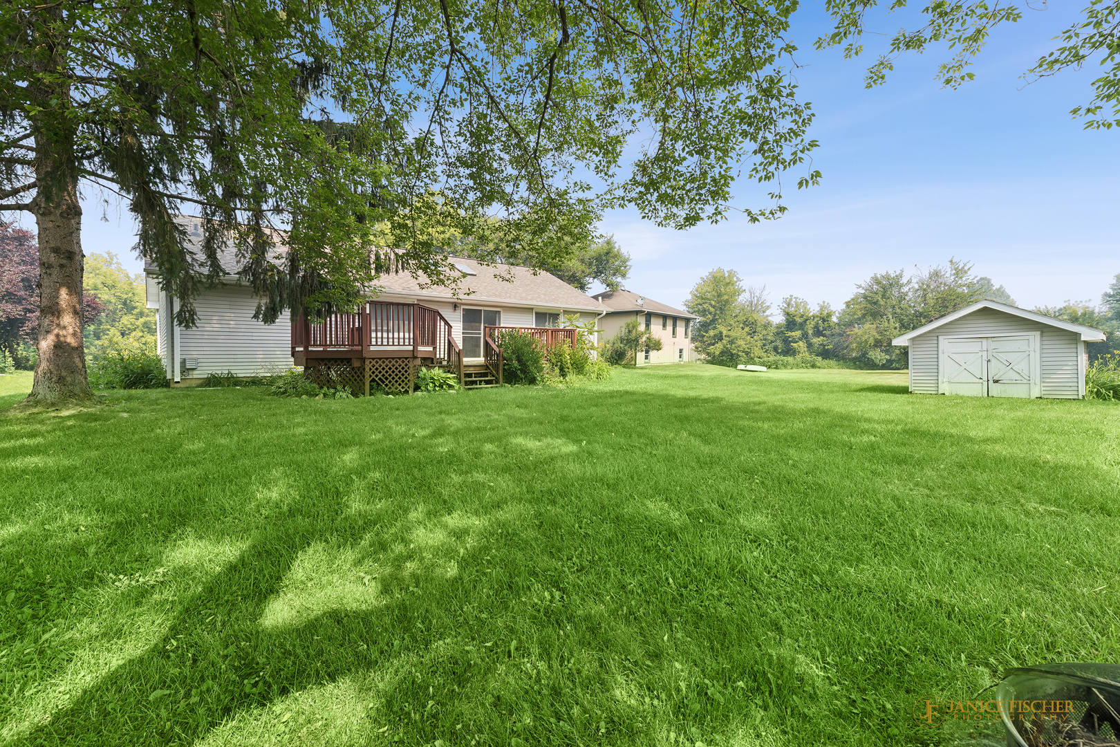Homes for sale in Poplar Grove, IL | 106 Sequoyah Ct Sw, Poplar Grove, IL 61065 | MLS# 12709611