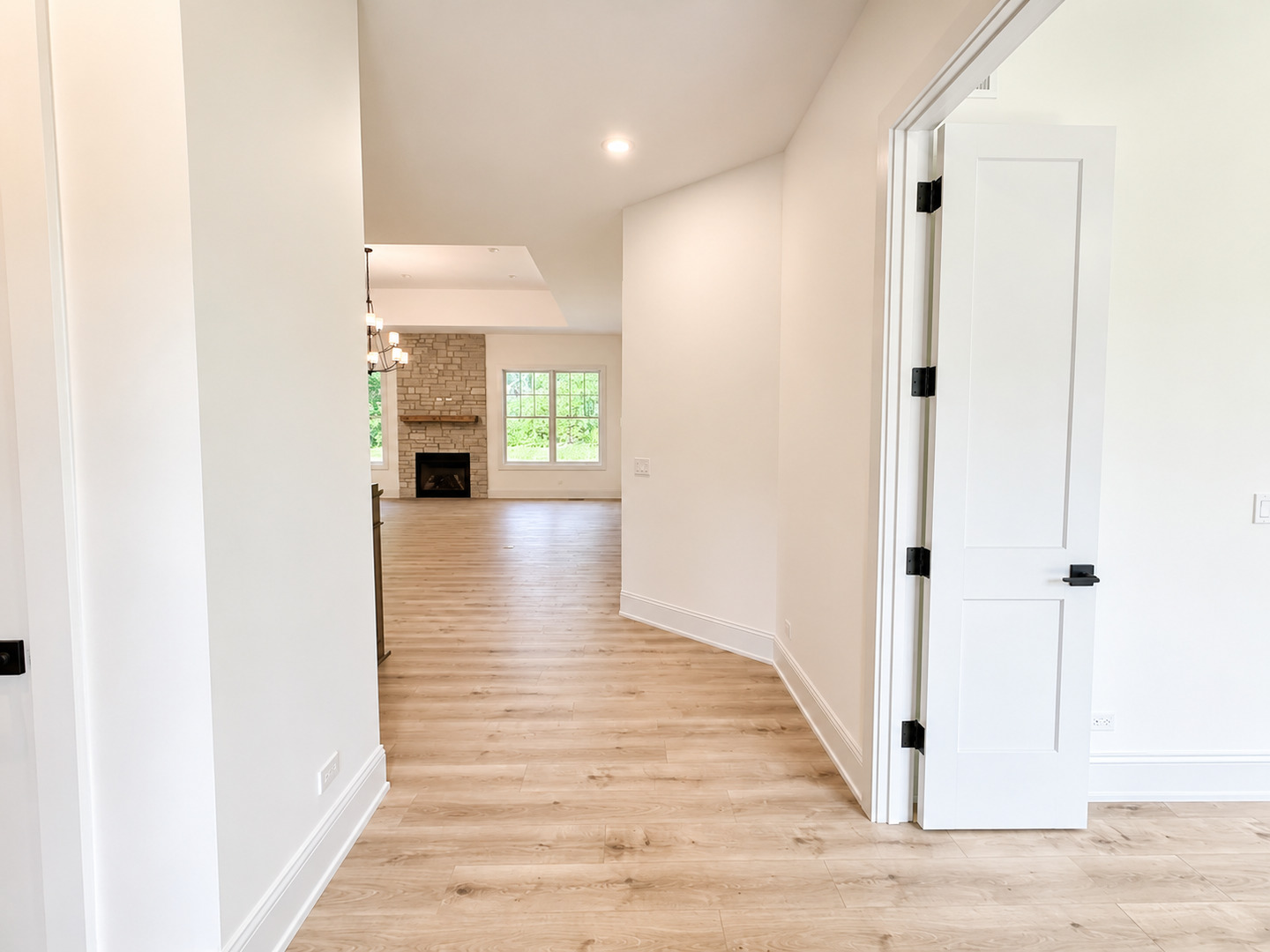 2nd image of 23984 N Red Oak Ct, Lake Zurich, IL 60047 | MLS# 12709612