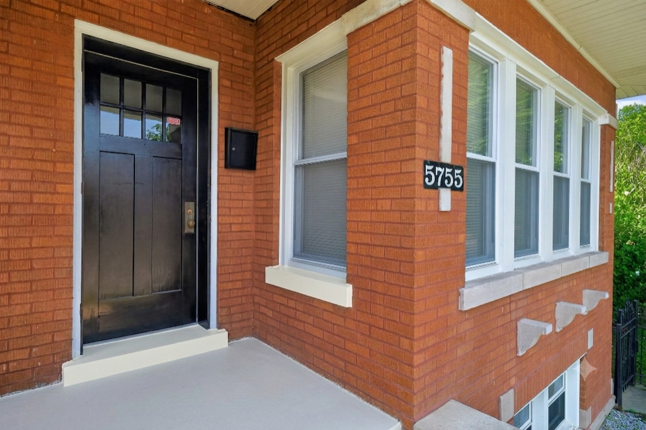 5th image of 5755 W Eddy St, Chicago, IL 60634 | MLS# 12709699