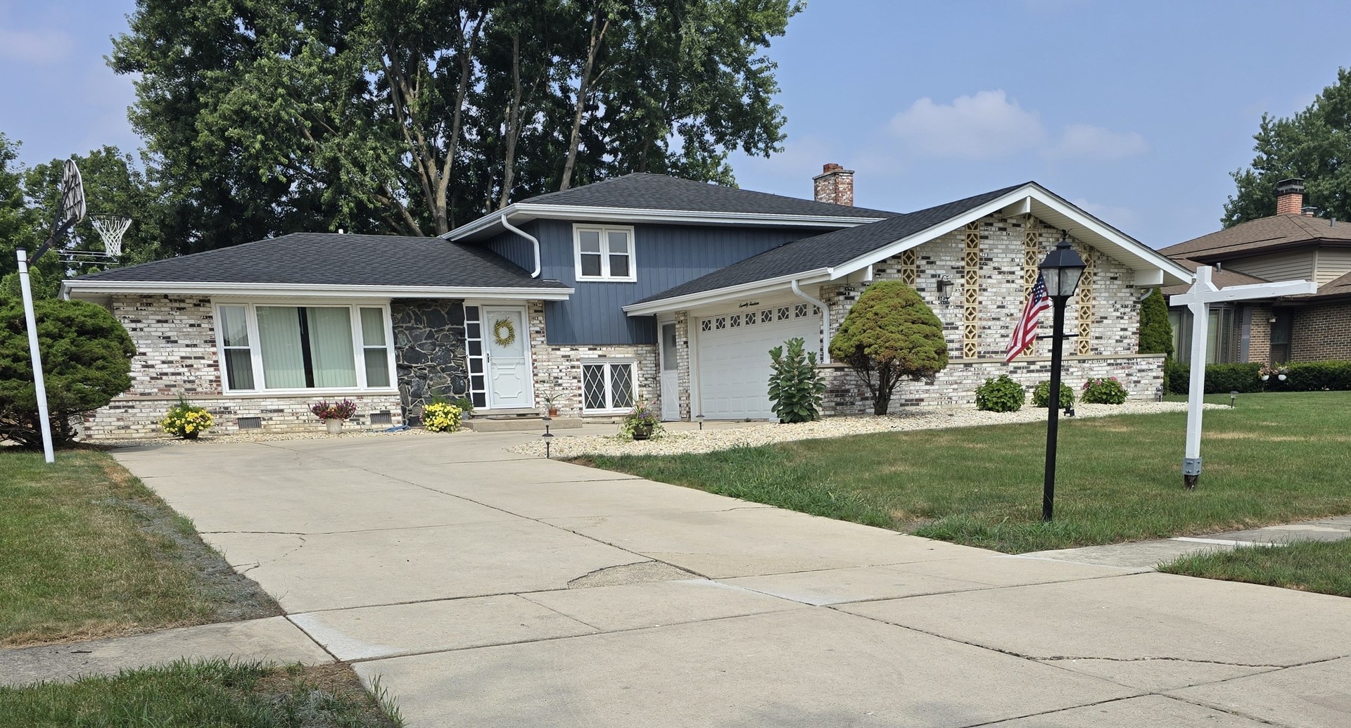 1st image of 7014 Wilcox Ave, Darien, IL 60561 | MLS# 12709710