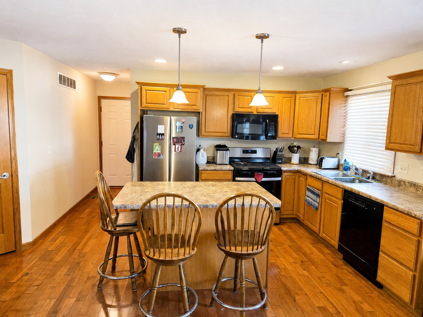 Homes for sale in Heyworth, IL | 503 W Randolph St #B, Heyworth, IL 61745 | MLS# 12709714