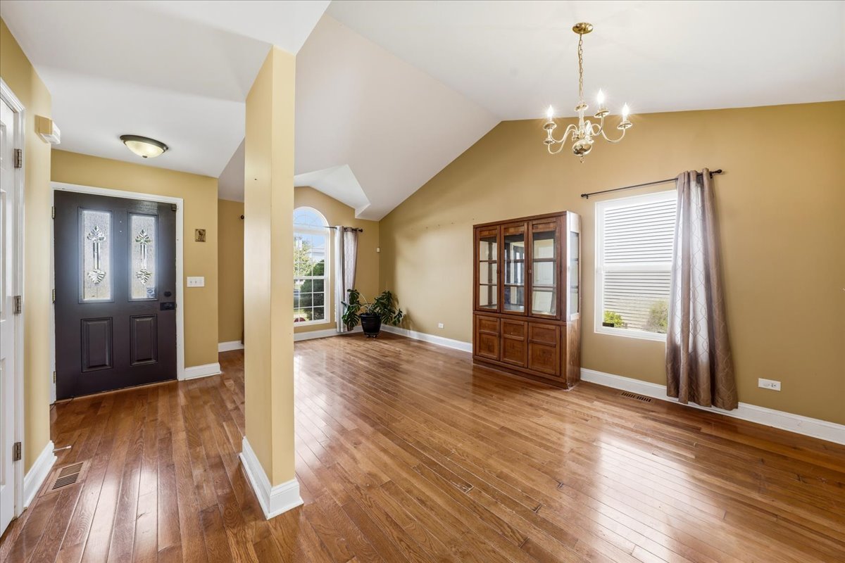 2nd image of 287 Lilac Dr, Romeoville, IL 60446 | MLS# 12709750