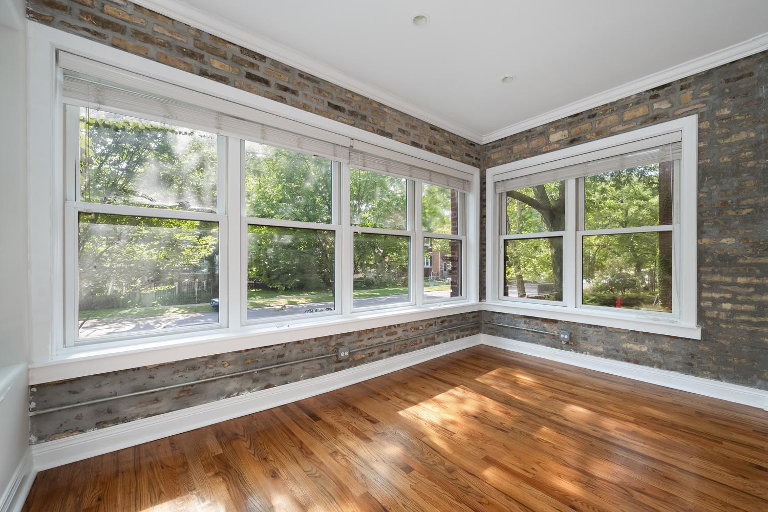 Homes for sale in Chicago, IL | 6622 N Ashland Ave #1, Chicago, IL 60626 | MLS# 12709795