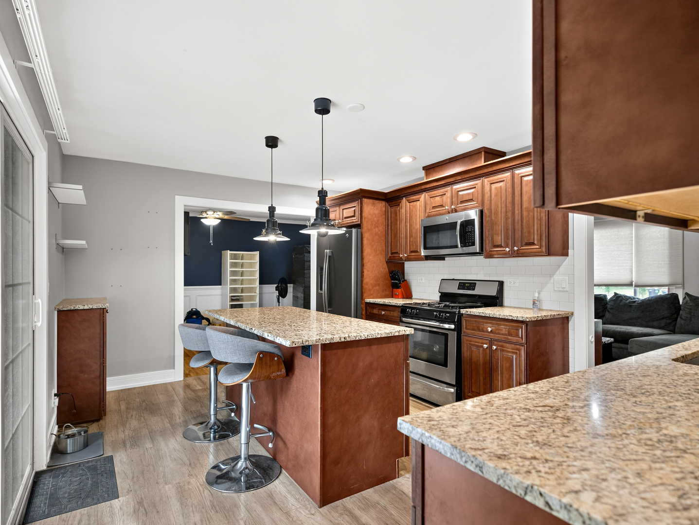 5th image of 1603 Roder Ct, Streamwood, IL 60107 | MLS# 12709833