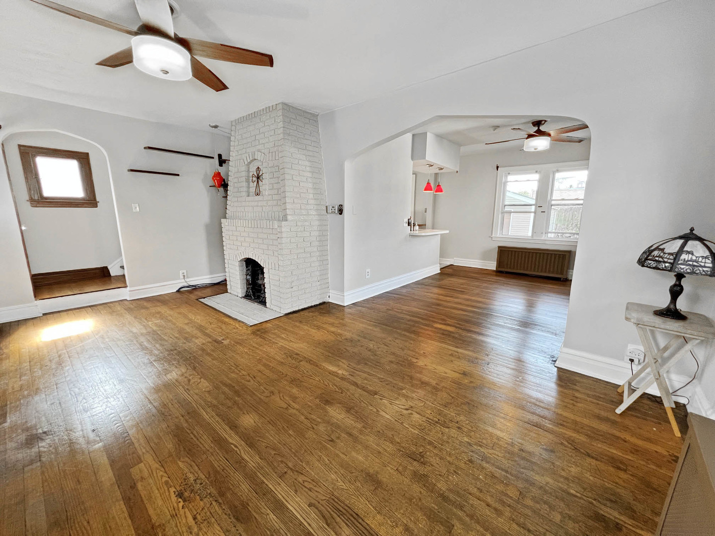 3rd image of 15 W Ann St, Lombard, IL 60148 | MLS# 12709841