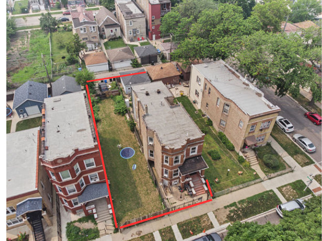 Homes for sale in Chicago, IL | 850 N Springfield Ave, Chicago, IL 60651 | MLS# 12709857