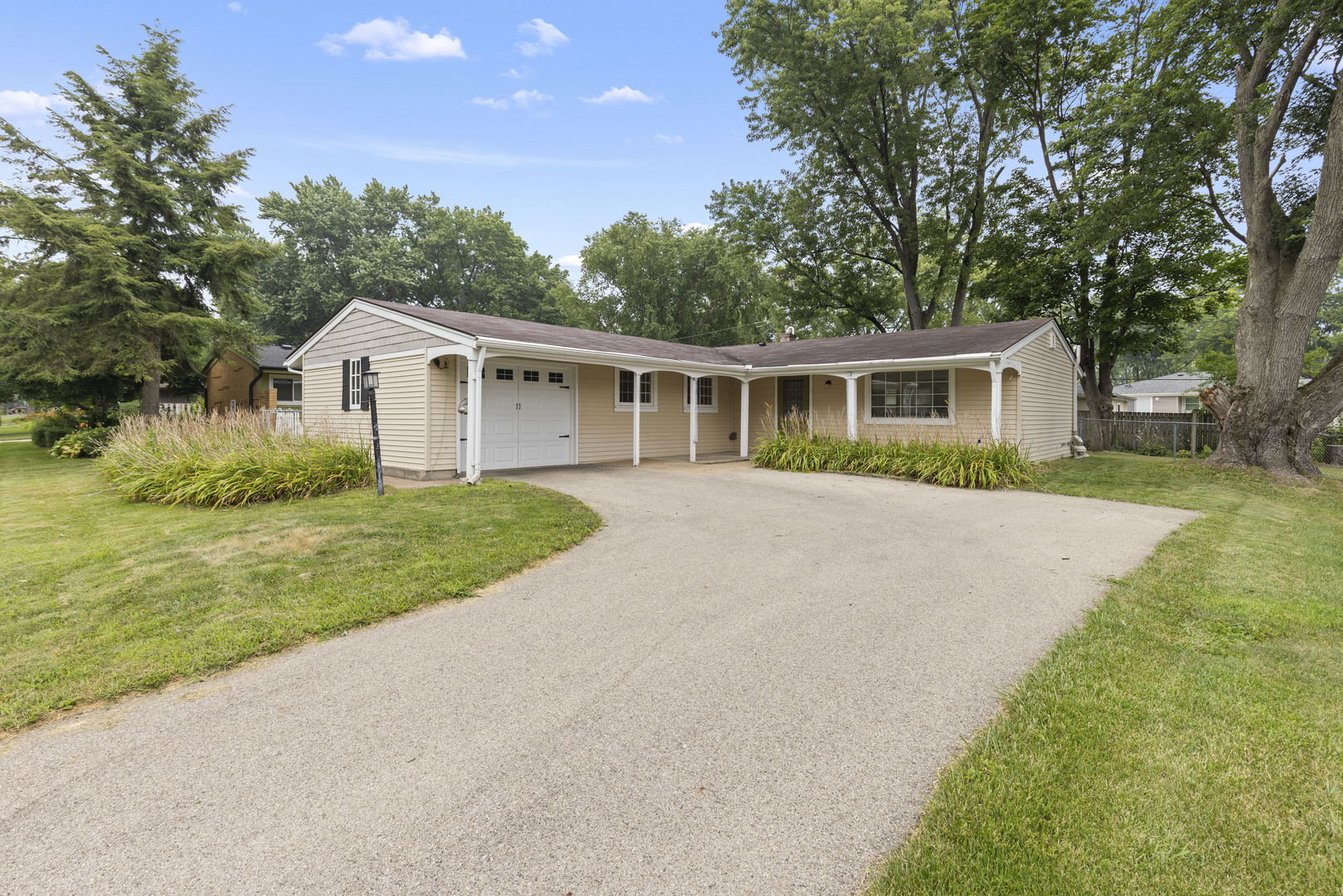 1st image of 1403 Comanche Dr, Rockford, IL 61107 | MLS# 12709906