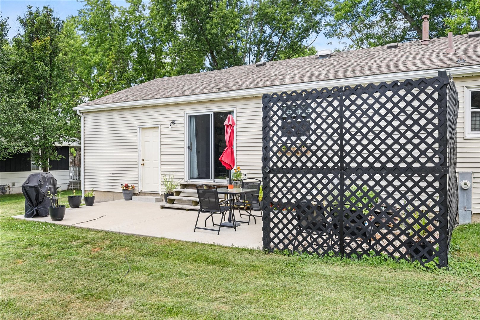Homes for sale in Streator, IL | 1837 S Jacobs St, Streator, IL 61364 | MLS# 12709914