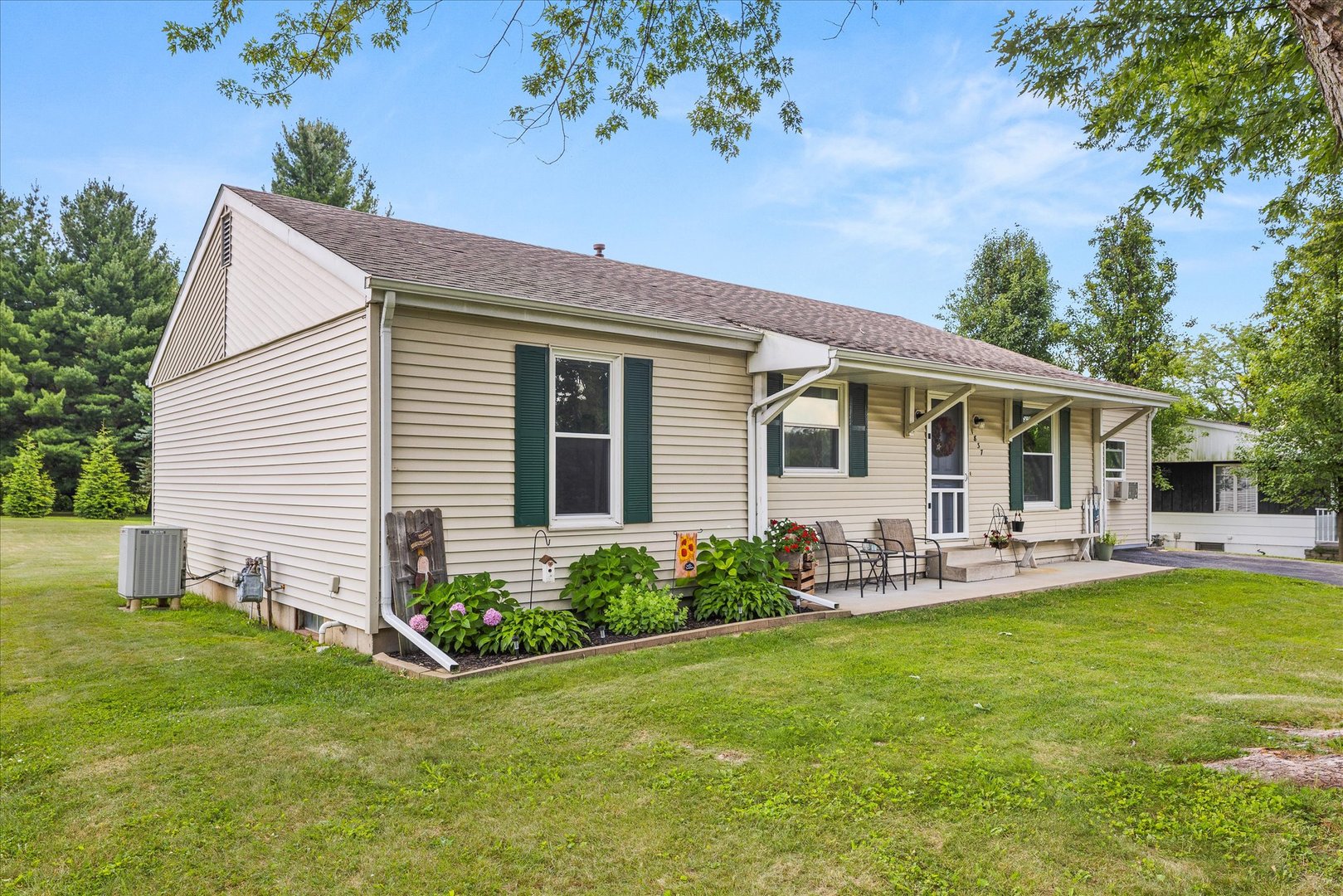 Homes for sale in Streator, IL | 1837 S Jacobs St, Streator, IL 61364 | MLS# 12709914