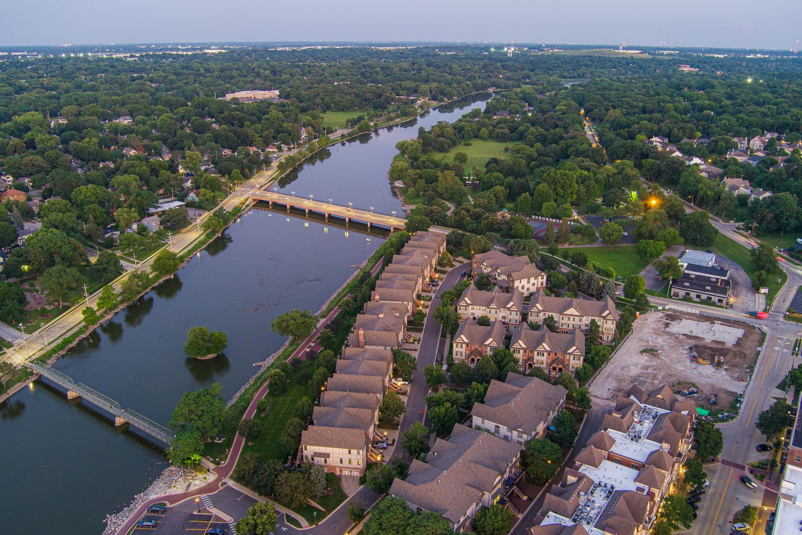 78th image of 321 Brownstone Dr, St. Charles, IL 60174 | MLS# 12709916
