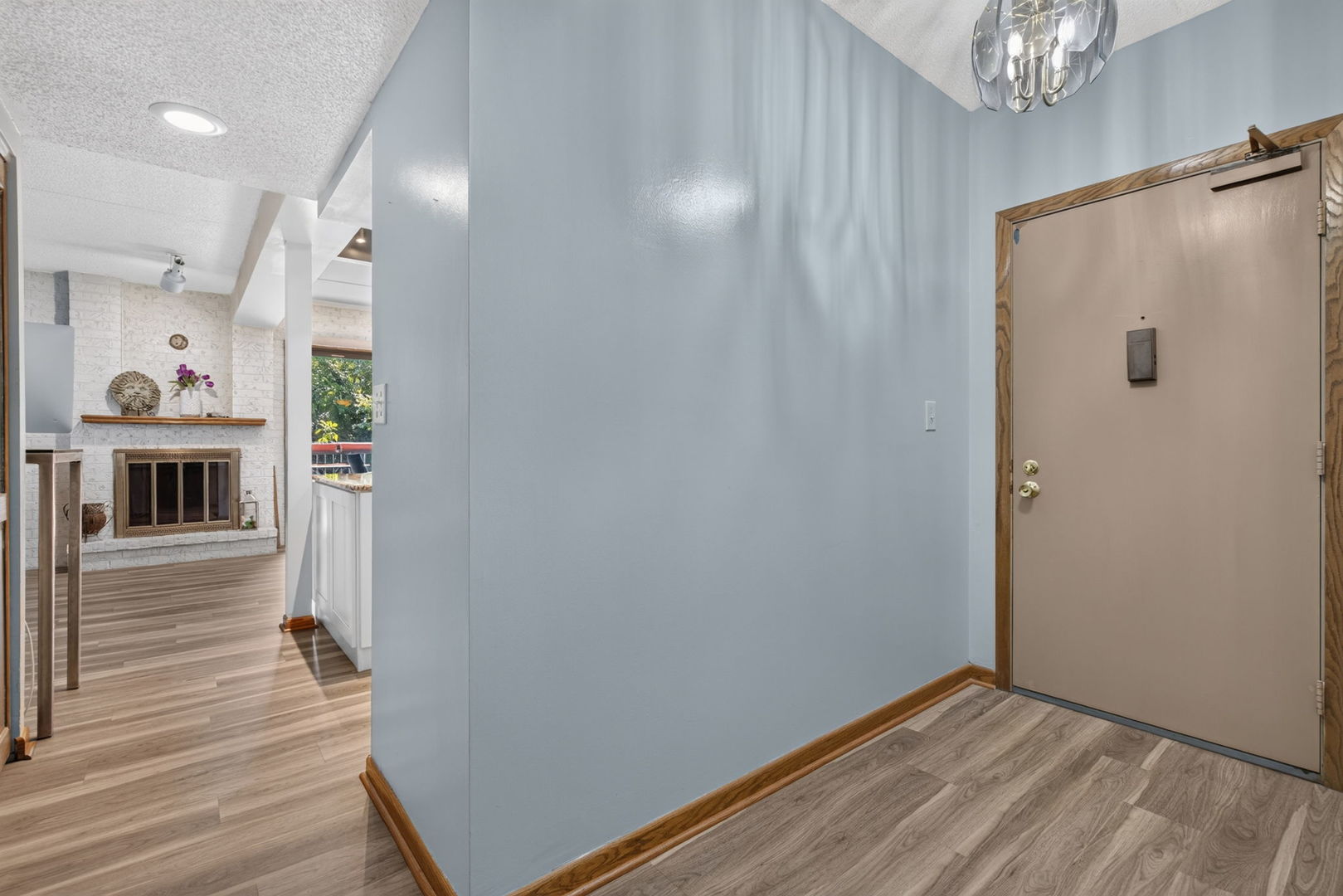 2nd image of 1424 Woodbridge Rd #1H, Joliet, IL 60436 | MLS# 12709918