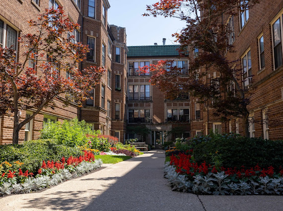 4th image of 719 Hinman Ave #2E, Evanston, IL 60202 | MLS# 12709979
